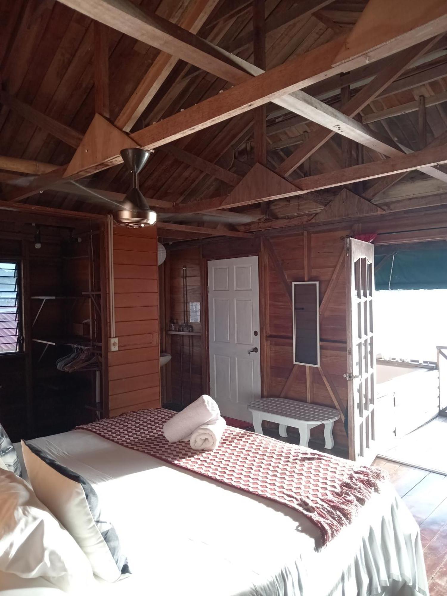 Villa Bahia Del Sol Bocas del Toro Room photo
